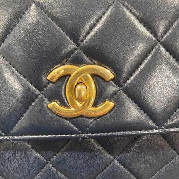 Chanel Trendy CC Top Handle Leather Handbag/Shoulder Bag Navy Blue (JB1325) - Picture 4 of 11